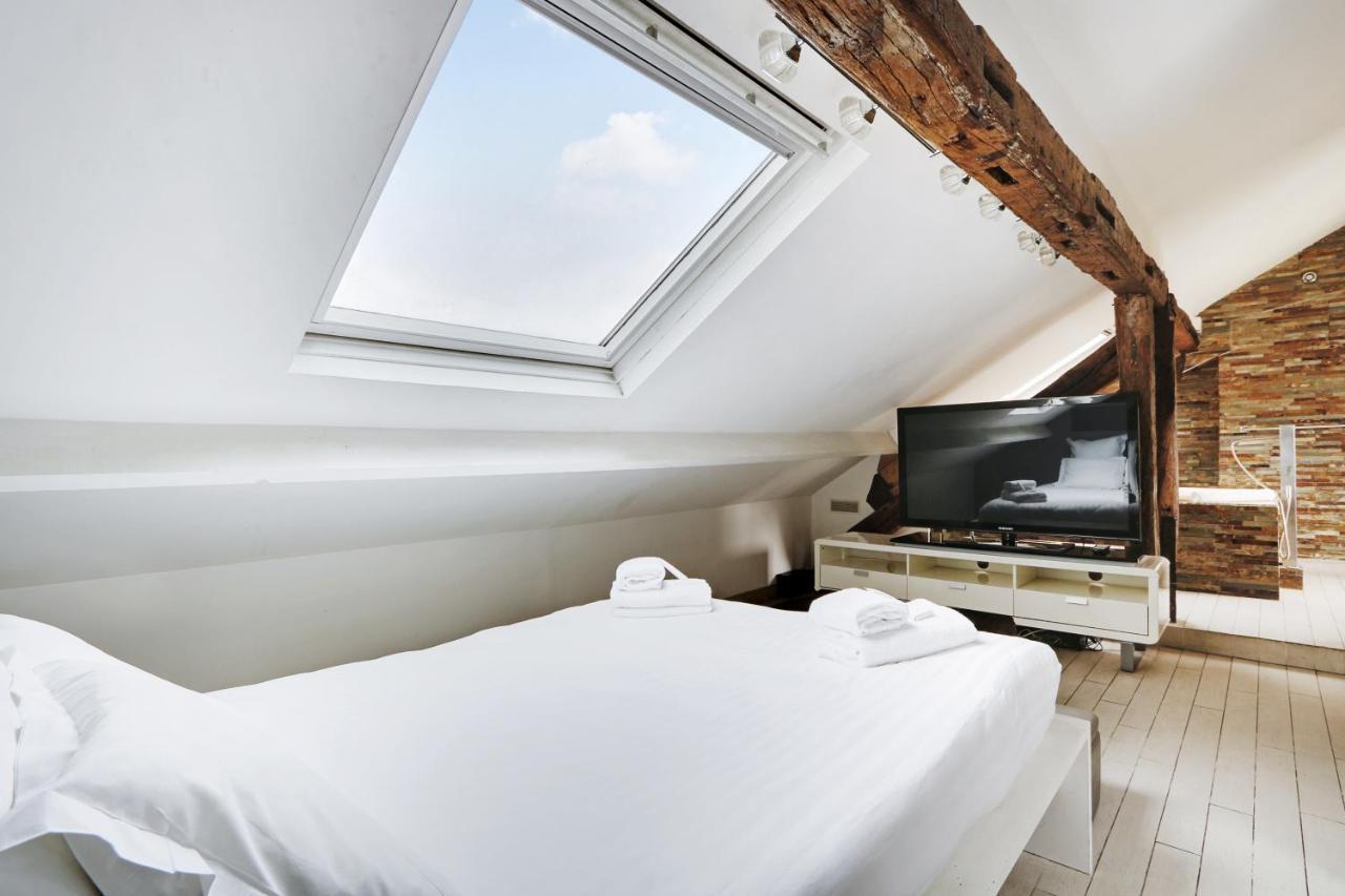 Pick A Flat'S Apartments In Le Marais - Rue Saint Merri Paris Exterior photo